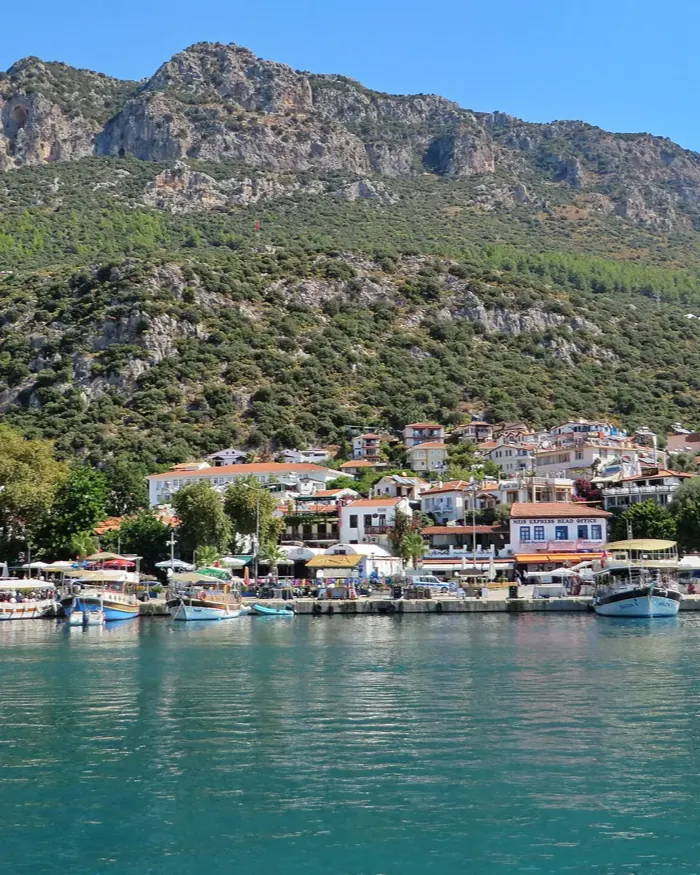 Otel oda tipleri sözlüğü: Superior, Junior Suit, yan deniz manzarası ne demek