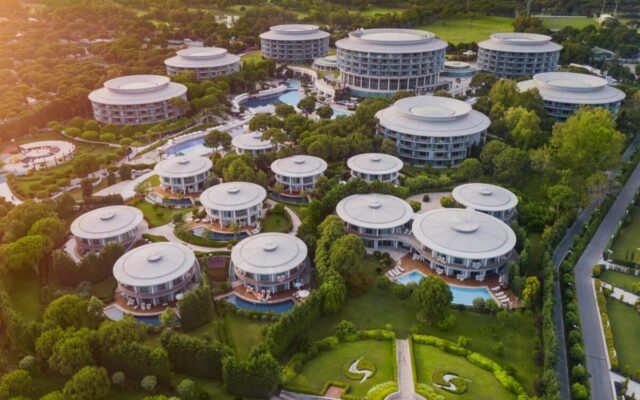 Calista Luxury Resort