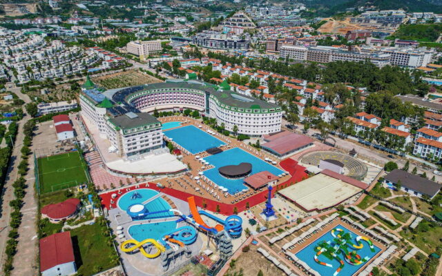 Grand Cortez Resort Hotel & Spa